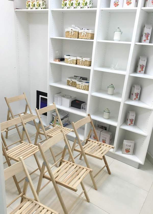 FARMACIA VAS OCEKUJE