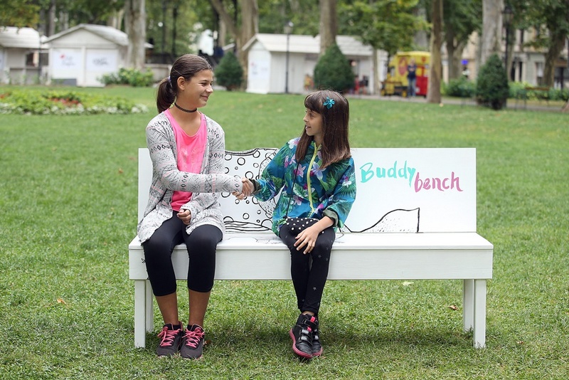 Buddy-bench21 gos 150716
