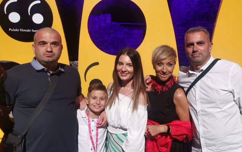 ekipa red carpet pula