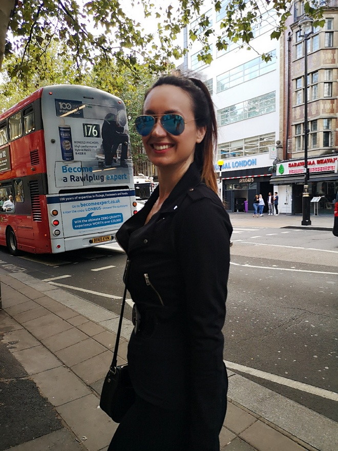 PETRA VUKELIC LONDON2