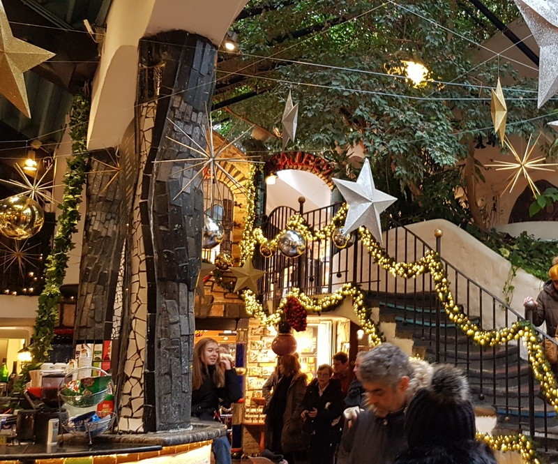 ADVENT VIENNA