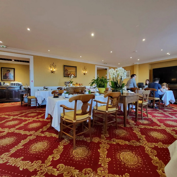 dpz hotel splendid cannes