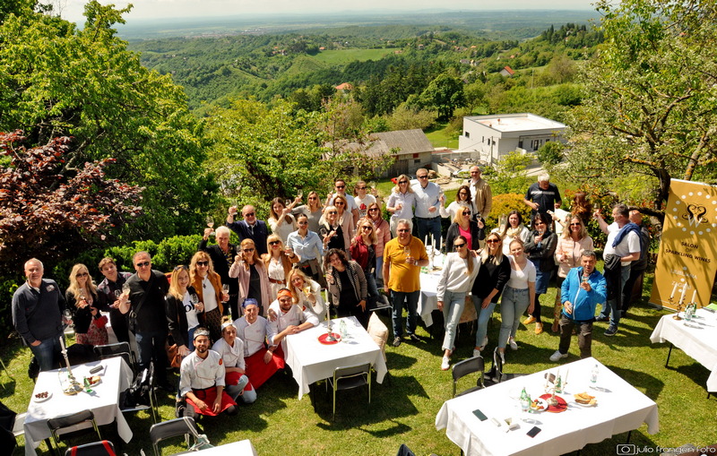 Pjenušavi doručak na Plešivici 2021