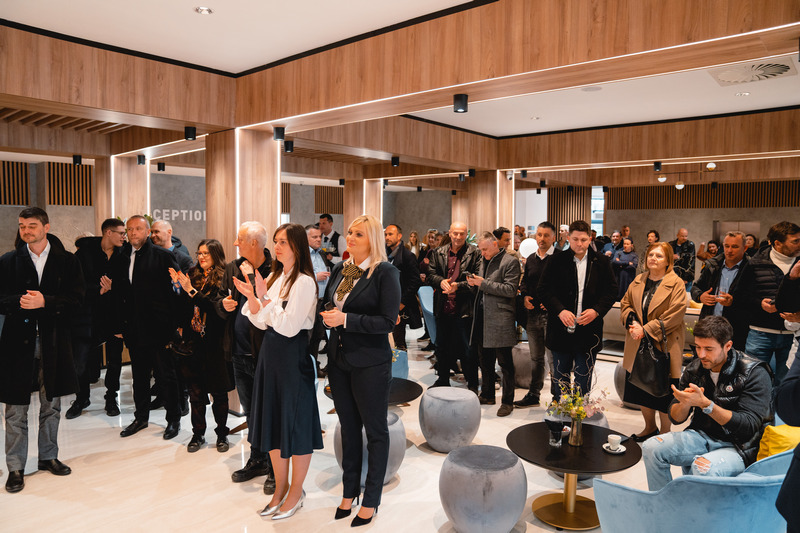 Grand Zagreb 04.04 124