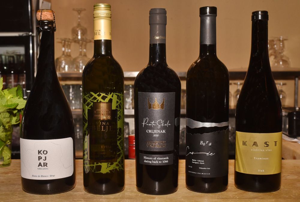 9. Kopjar Belje Kraljevski vinogradi Bora KAST