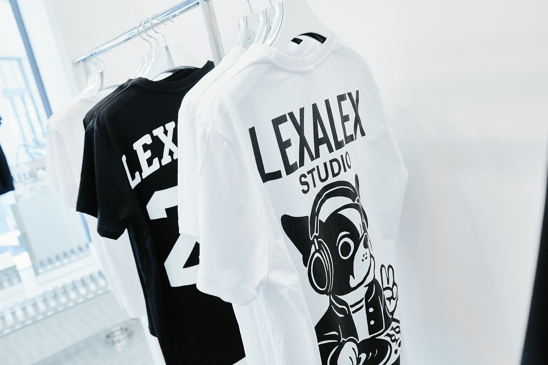 LEXALEX STUDIO 13