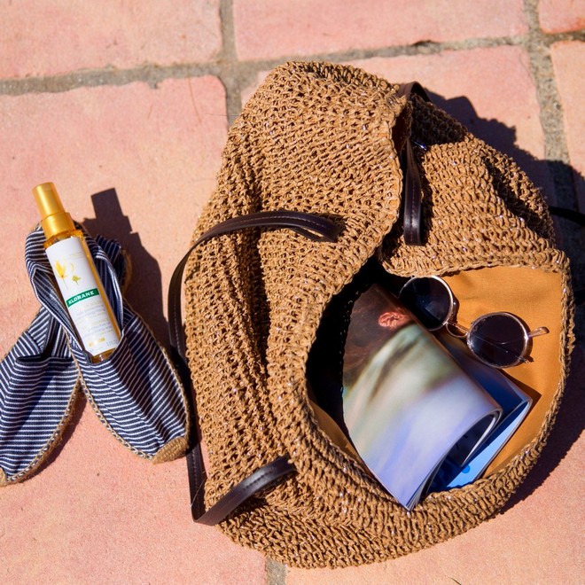 KLORANE social photo summer outfit ylang oil