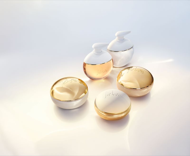 F607 J ADORE RENO L OR 23 D15C Les adorables Gammes SW F39