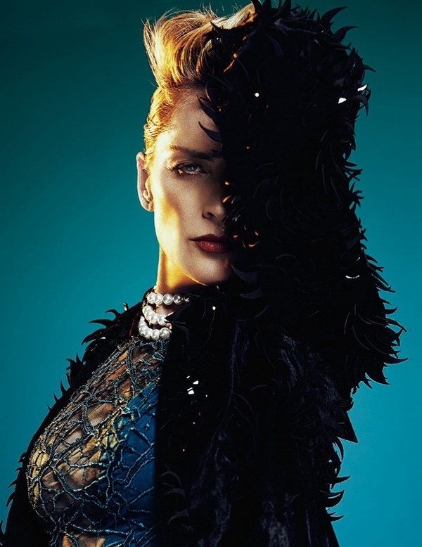 sharon-stone-lofficiel-australia-february-2015-01