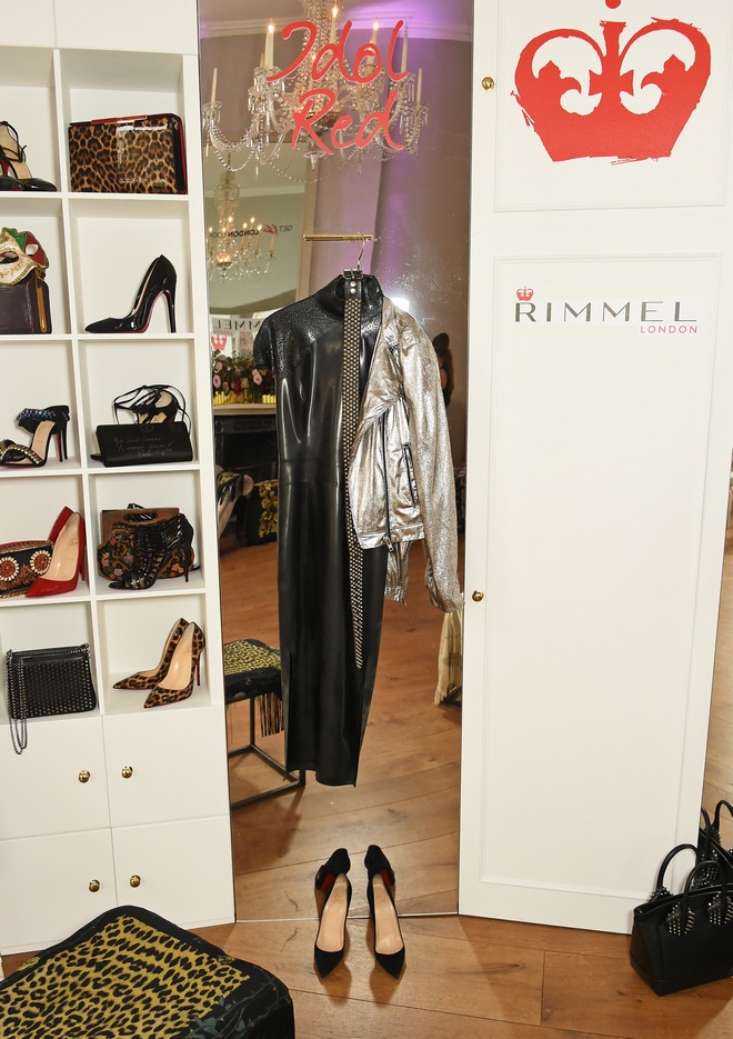 648996887BS051 Rimmel Kate 