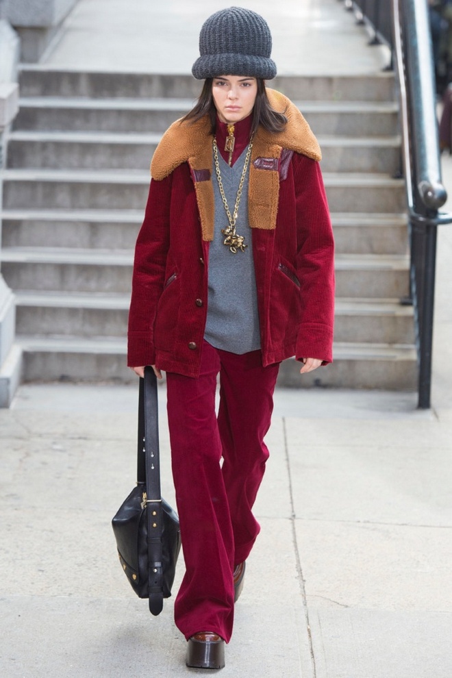 Marc Jacobs Fall Winter 2017 Runway01