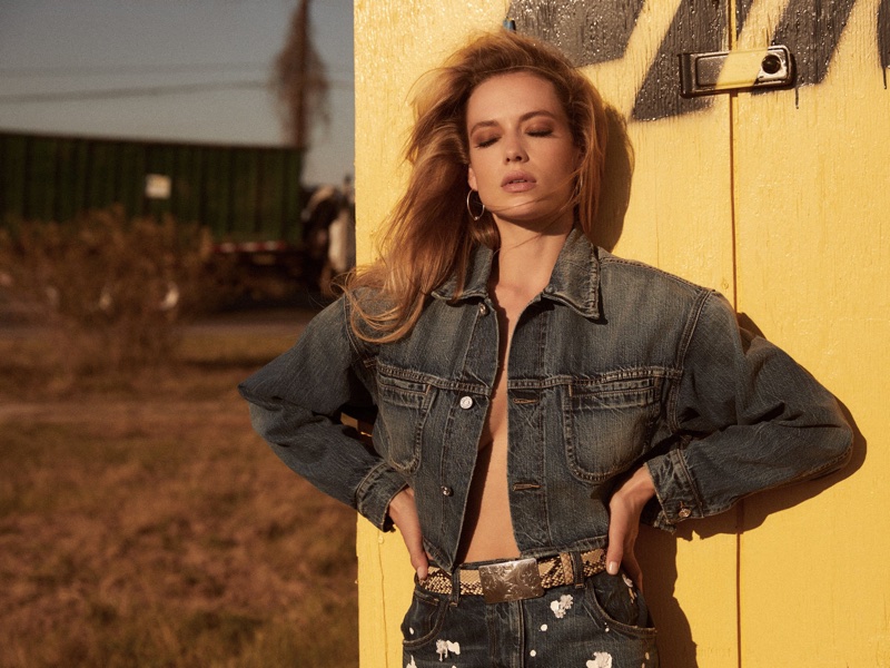 Hannah Ferguson Model01