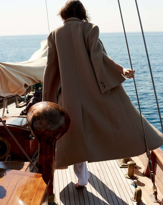 Harpers Bazaar Spain October 2018 Bette Franke Paul Bellaart 1