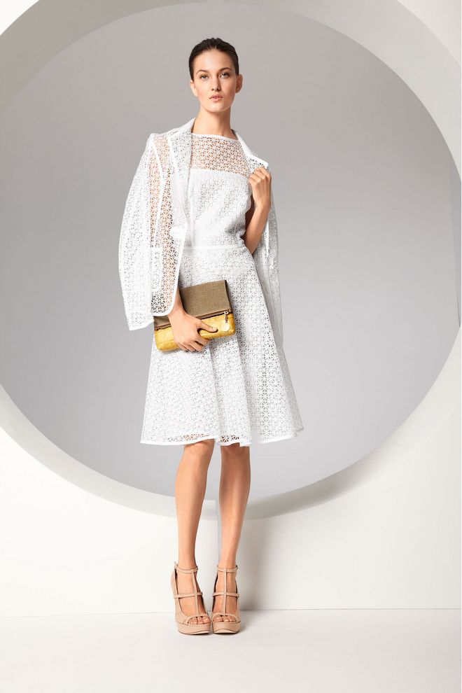 escada006.1366x2048