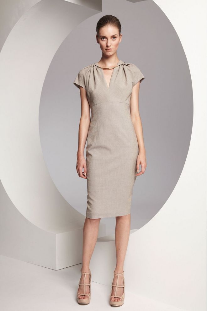 escada017.1366x2048