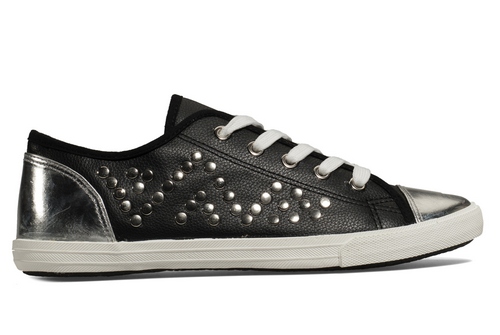 NEW YORKER 17 697 black cr