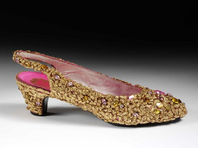 070 roger vivier theredlist