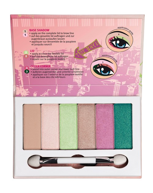 ess GirlsOnTour EyeshPalette opened