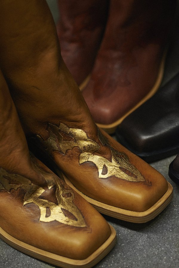 METIERS DART 2013-14 PARIS-DALLAS - MAKING OF PRESS KIT PICTURES BY OLIVIER SAILLANT - 003