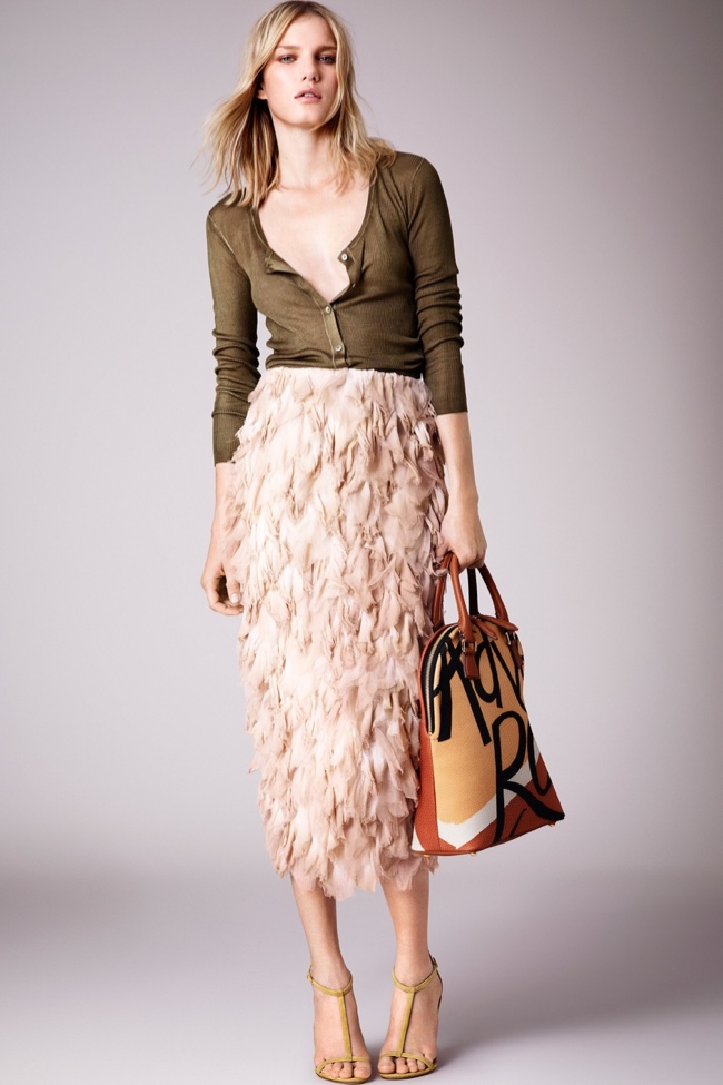 burberry-prorsum-resort-2015-photos13