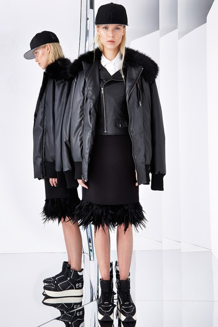 DKNY200