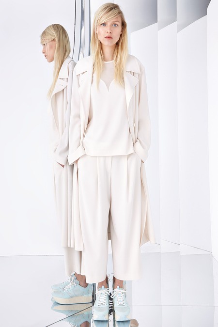 DKNY3