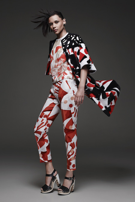 Fendi 007 1366.450x675