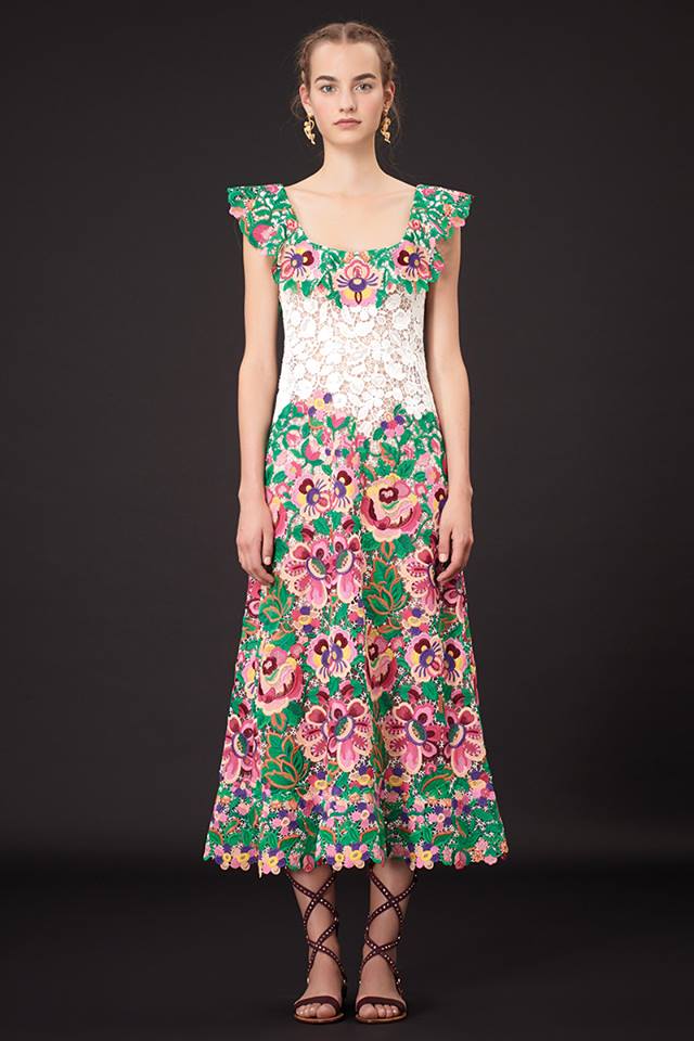 640x960xValentino-Resort-2015-13.jpg.pagespeed.ic.N XCys2rVh