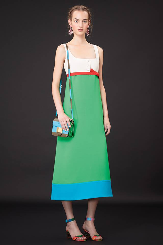 640x960xValentino-Resort-2015-31.jpg.pagespeed.ic.T7dew4I8lW