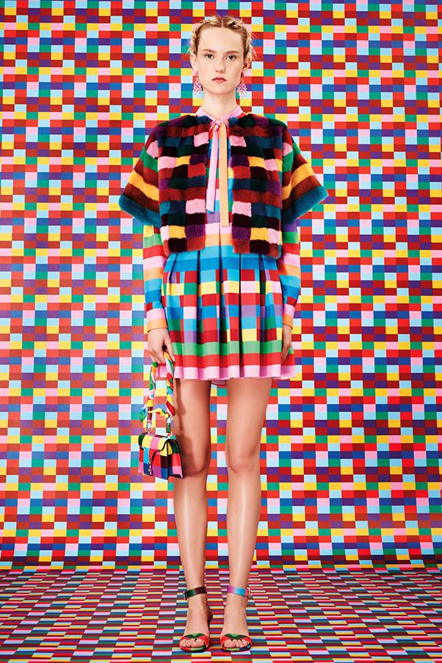 640x960xValentino-Resort-2015-37.jpg.pagespeed.ic.8YSw8hXz64