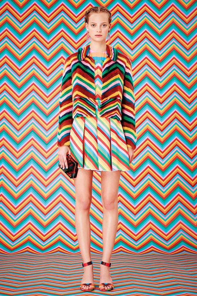 640x960xValentino-Resort-2015-38.jpg.pagespeed.ic.wWpSxOT9WZ