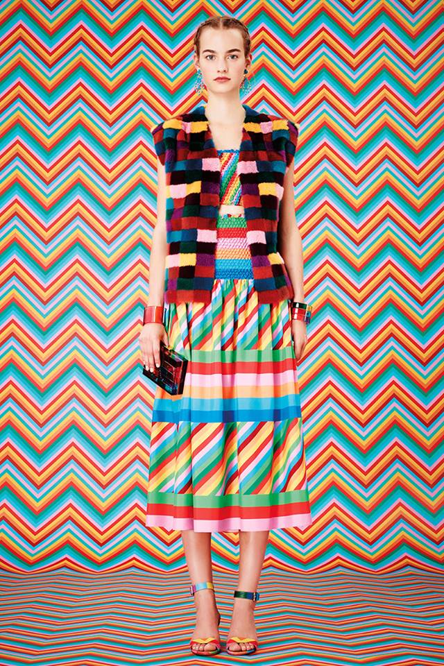 640x960xValentino-Resort-2015-40.jpg.pagespeed.ic.tAr2YiiC-M