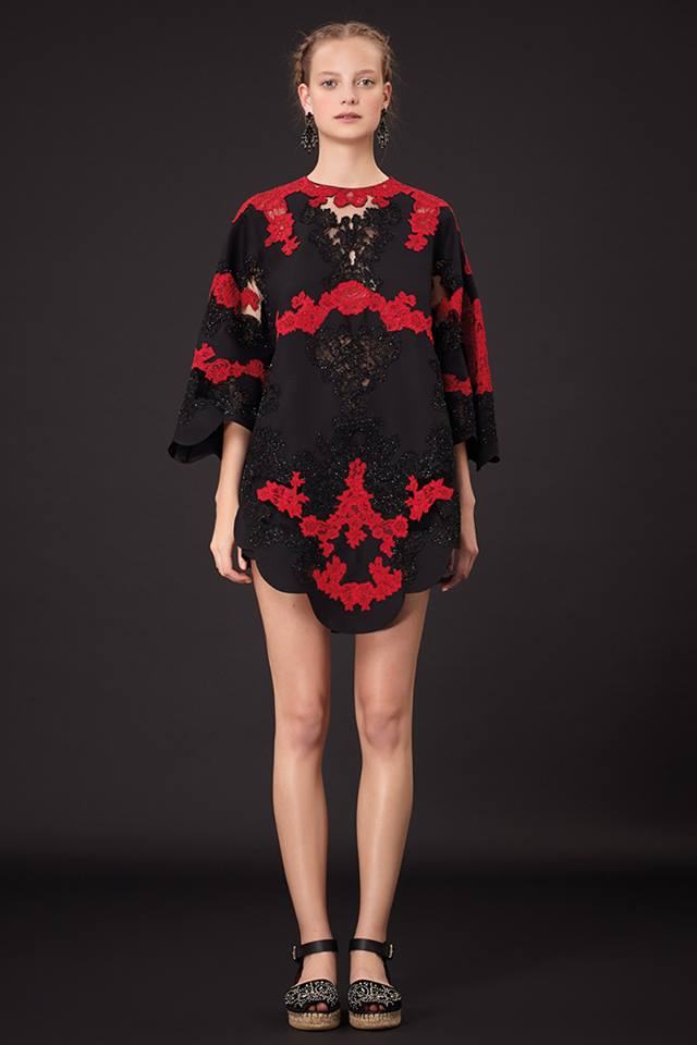 640x960xValentino-Resort-2015-47.jpg.pagespeed.ic.75A2DN84V9