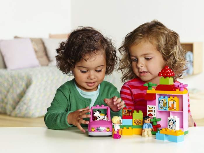 xDUPLO KIDS 1HY14 10546 GIRL SHOP 01