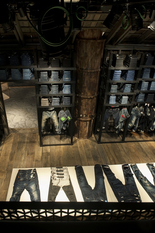 The Stage Replay Flagship Store  Milano Piazza Gae Aulenti 5 copy