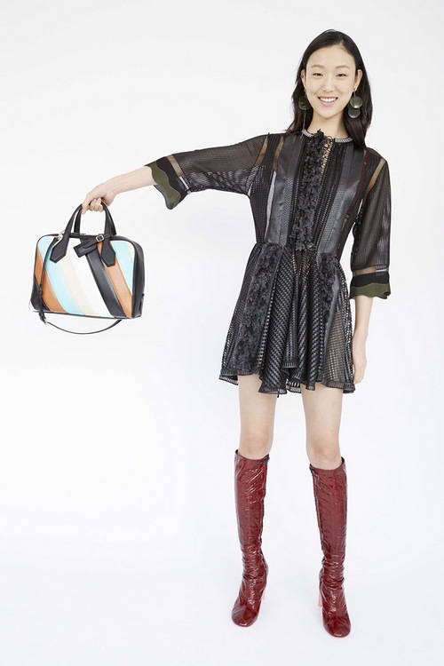 Louis-Vuitton-SS15-Womenswear Juergen-Teller-03