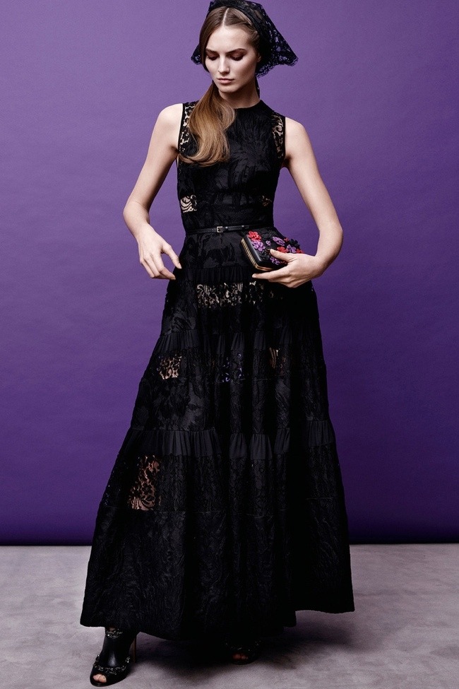 elie-saab-pre-fall-2015-photos11