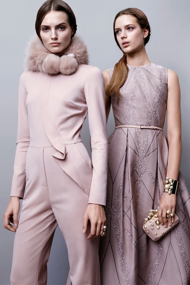 elie-saab-pre-fall-2015-photos28