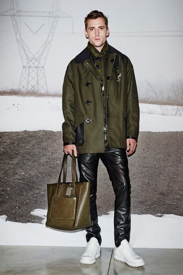 Coach 012 1366