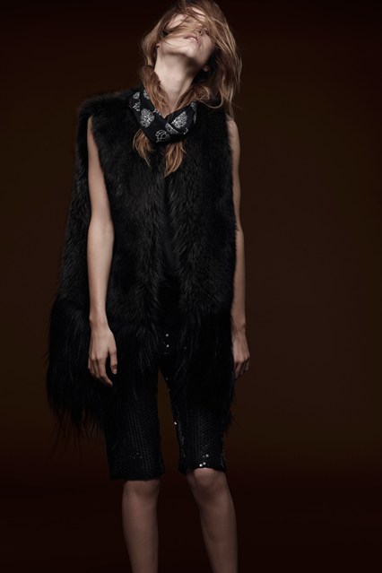 Vera Wang 05 2000 426x639