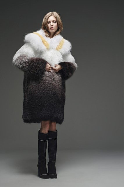 Fendi 025 2000 426x639