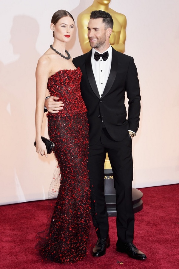behati-prinsloo-armani-prive-red-dress-oscars-2015
