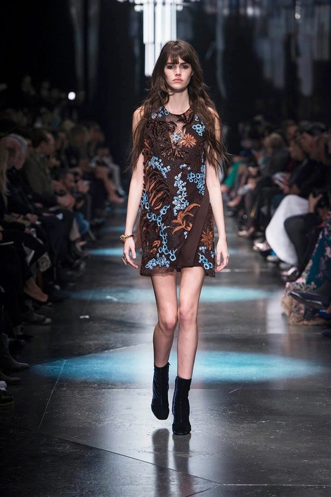 roberto-cavalli-2015-fall-winter-runway50