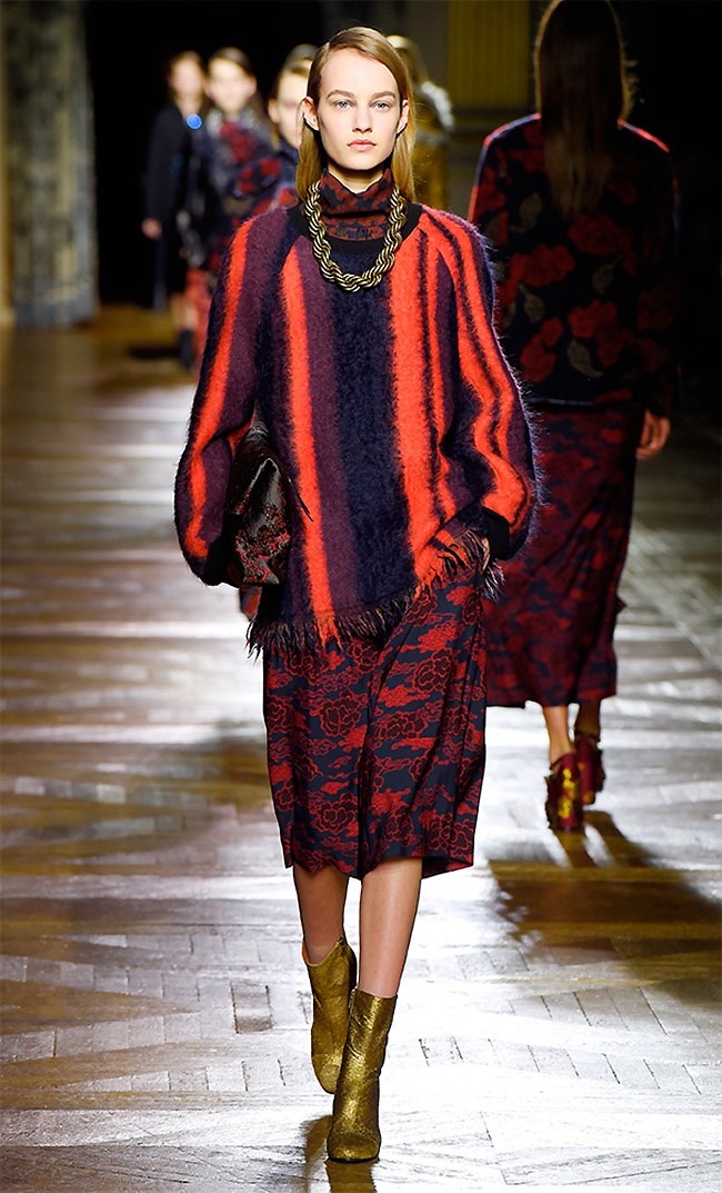 dries-van-noten-fall-winter-2015-runway12