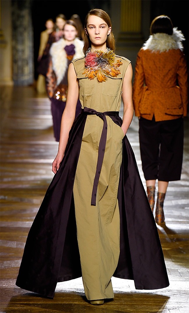dries-van-noten-fall-winter-2015-runway30