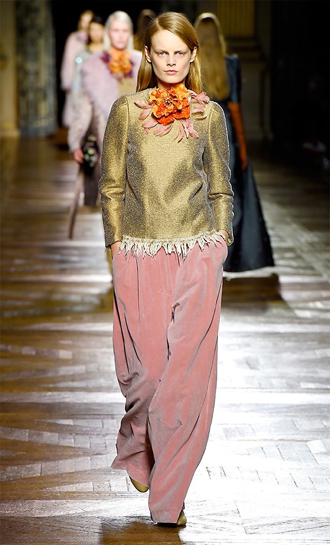 dries-van-noten-fall-winter-2015-runway44