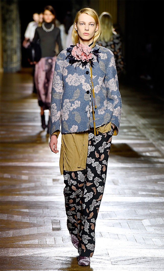 dries-van-noten-fall-winter-2015-runway50
