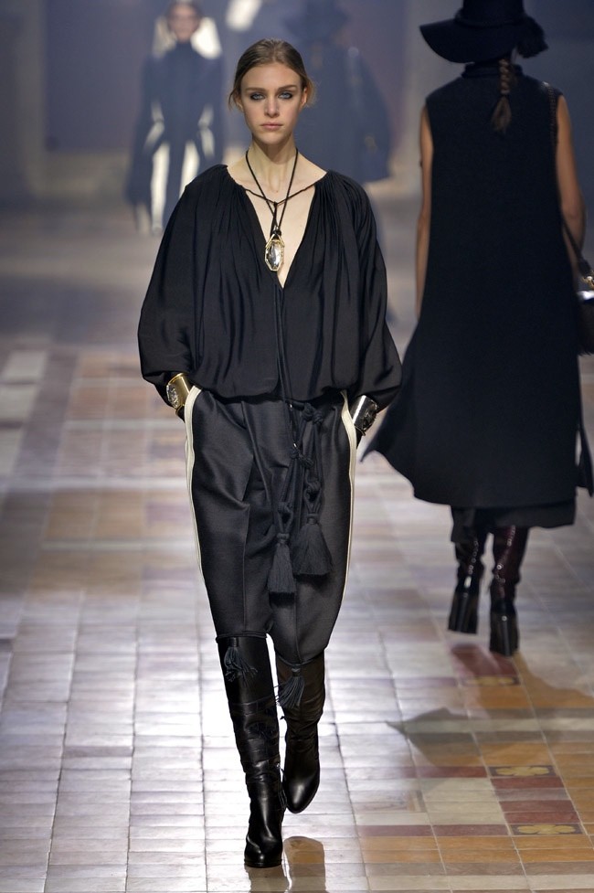 lanvin-fall-winter-2015-runway17