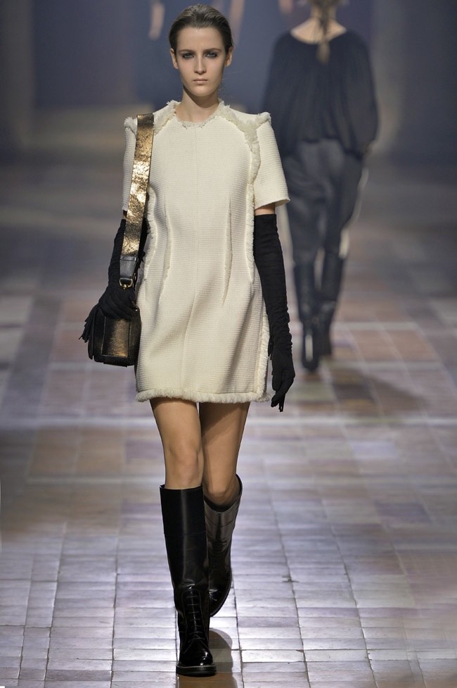 lanvin-fall-winter-2015-runway19