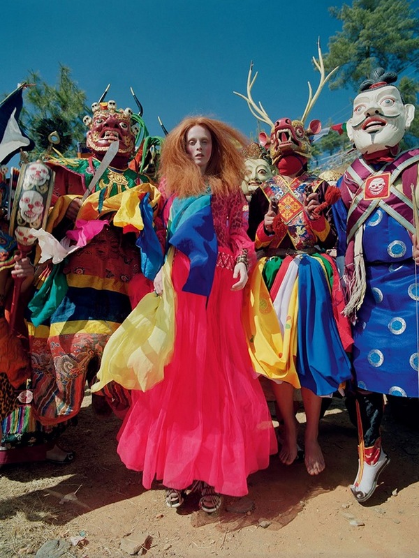 karen-elson-tim-walker-british-vogue-may-2015-00